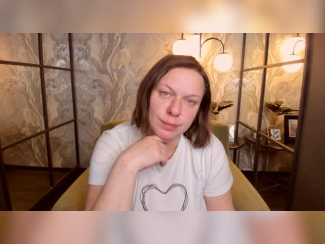 Adult webcam chat with KellyPerfection: Sucking