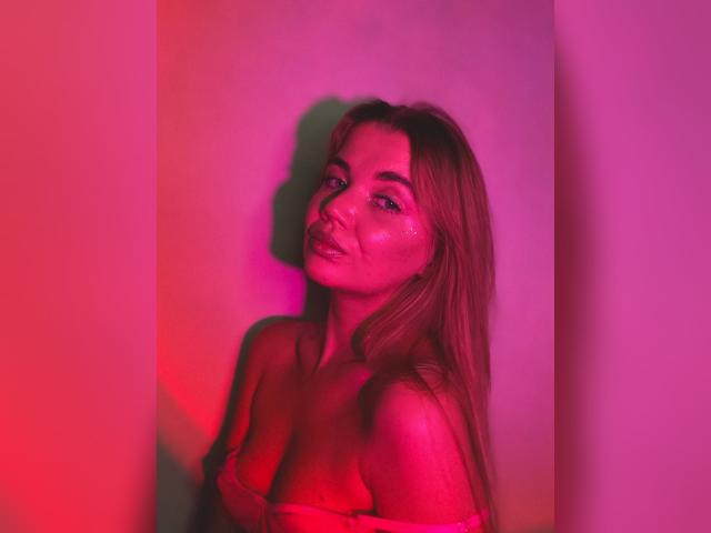 Watch cammodel CarrieBradshaww: Nylons