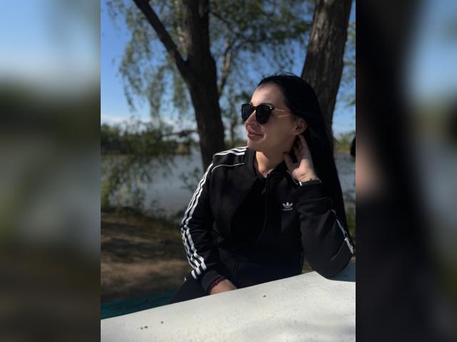 Adult chat with YourDreamGirl25