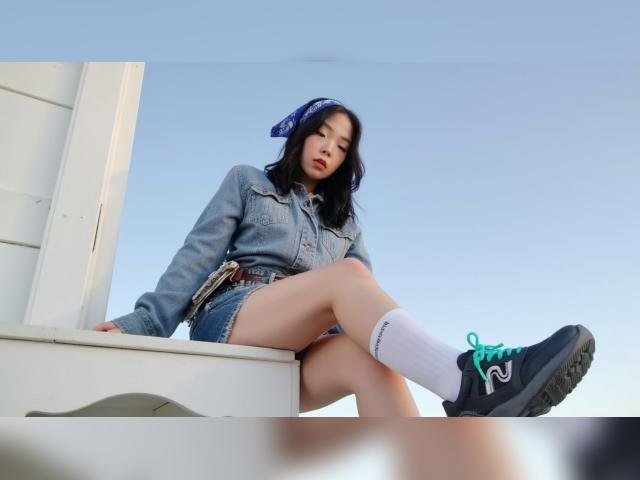 Welcome to cammodel profile for DreamyFairy: Lingerie & stockings