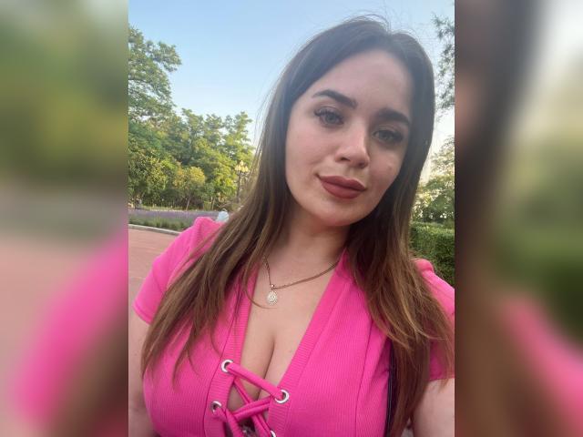 Adult chat with KittyLuna