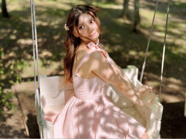 Welcome to cammodel profile for MoanaOcean: Lingerie & stockings