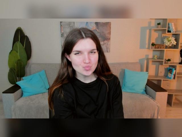 Welcome to cammodel profile for BonnieFlower: Lingerie & stockings