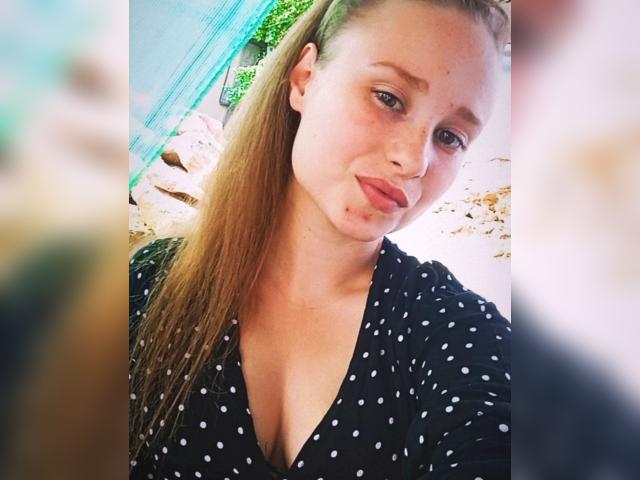 Adult chat with Malinka21