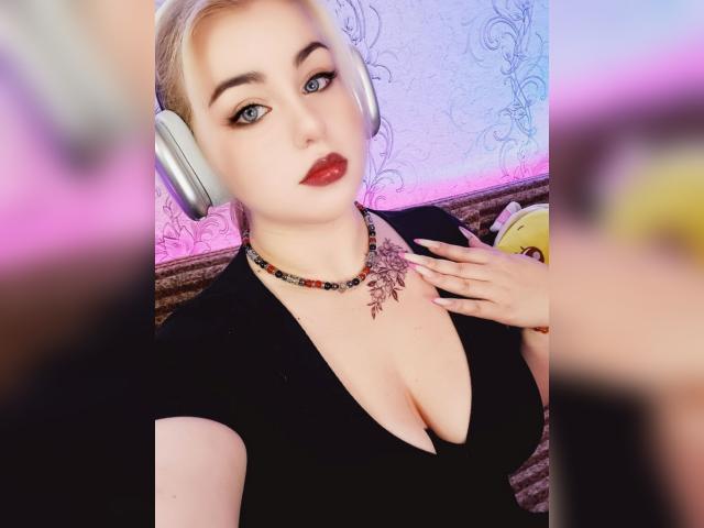 Welcome to cammodel profile for AlSunset22: Art