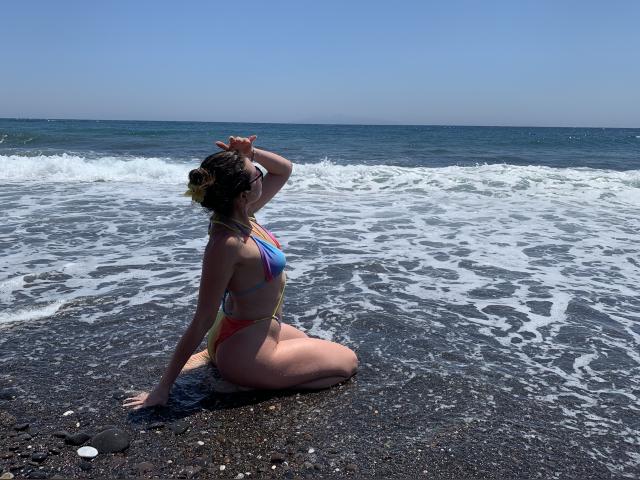 Adult chat with SweetIren005: Outfits
