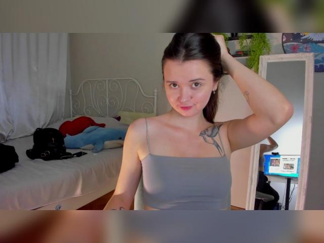 Welcome to cammodel profile for BettyDafoe: Leather