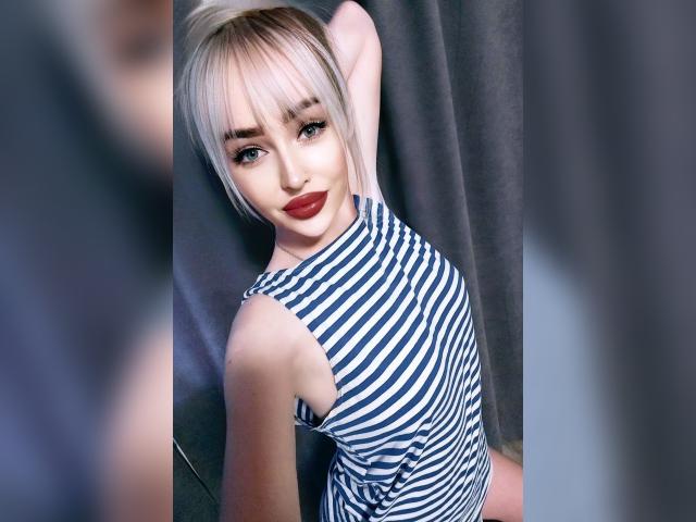 Welcome to cammodel profile for BlondaGirl