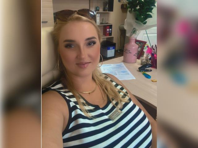 Adult chat with MissMystic: Travel