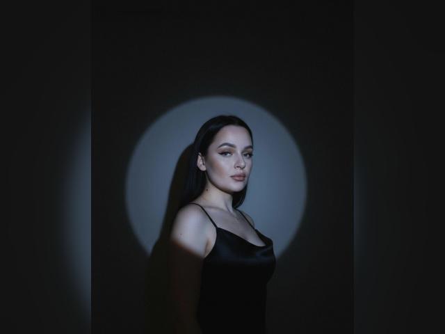 Welcome to cammodel profile for JessieNice: Legs, feet & shoes