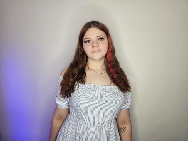 Adult chat with KellyJuicy: Legs, feet & shoes