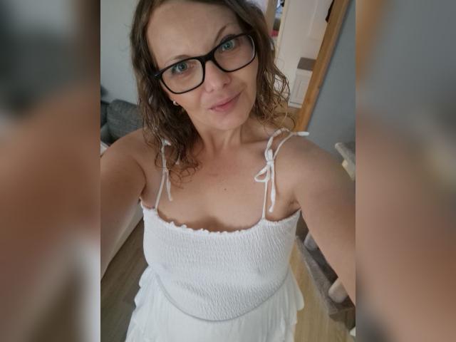 Welcome to cammodel profile for SimiMisi: Dominatrix