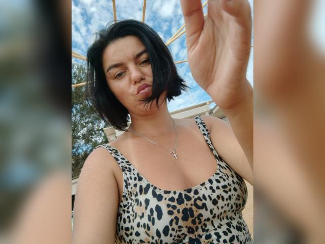 Why not cam2cam with SofiaFisher: Smoking