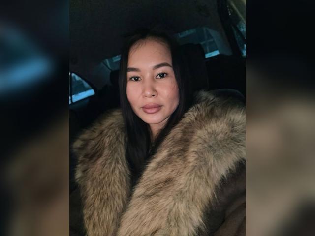 Explore your dreams with webcam model MarianneX: Humor