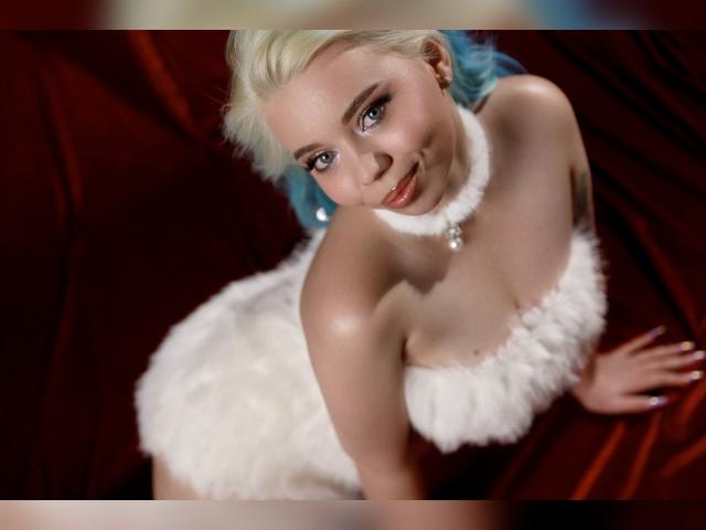 Welcome to cammodel profile for FunnyVibe: Lingerie & stockings