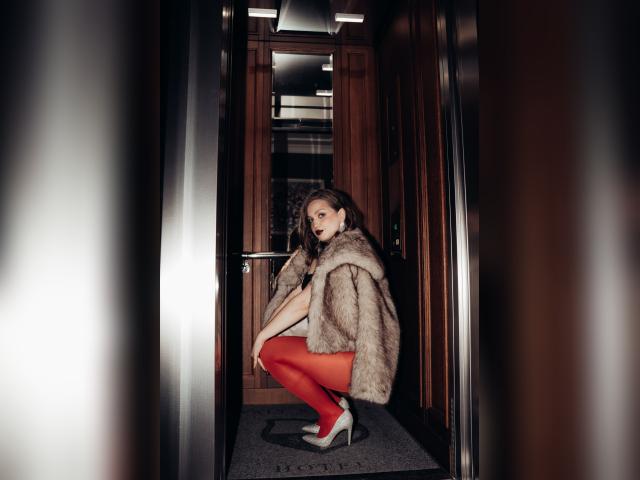 Why not cam2cam with JennyGo: Travel