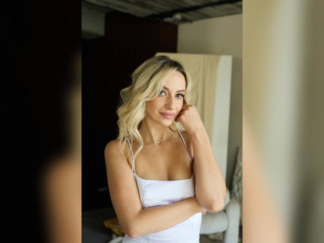 Adult webcam chat with ShyHeart: Outdoor Activities