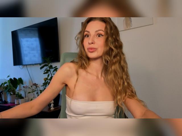 Welcome to cammodel profile for Sp1cyme: Legs, feet & shoes