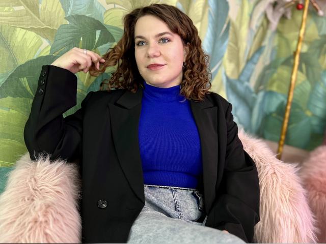 Adult chat with TeonaX67: Humor