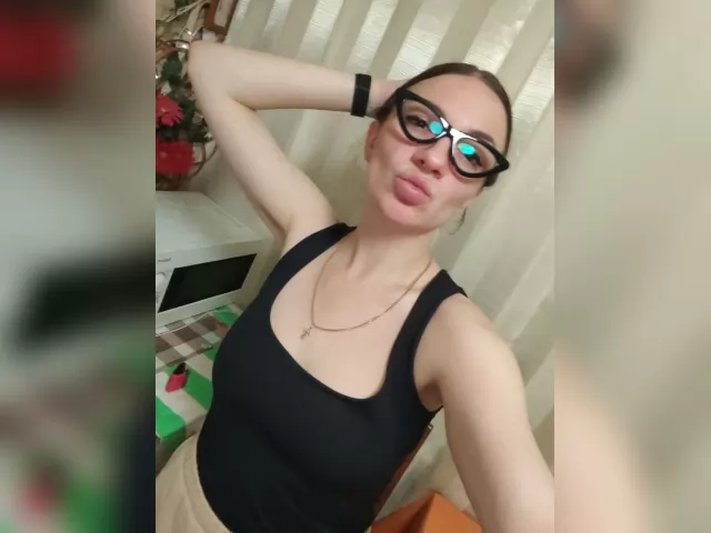 Connect with webcam model Calypso