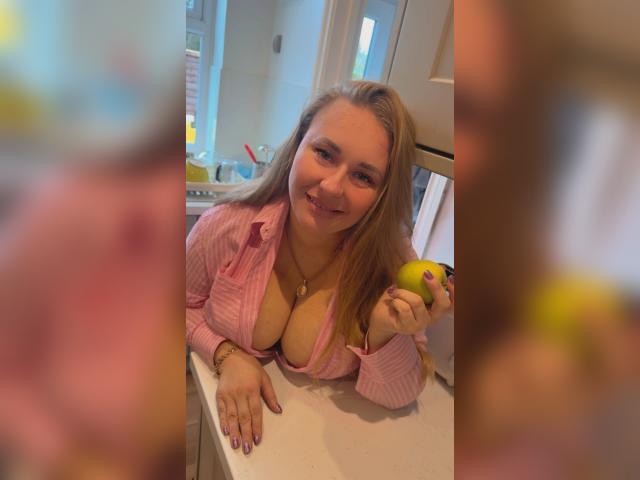 Welcome to cammodel profile for MissisLove1: Photography