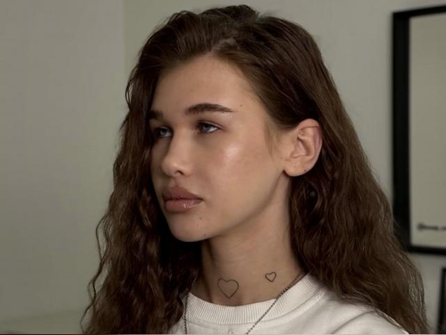 Welcome to cammodel profile for HanaT89: Nails