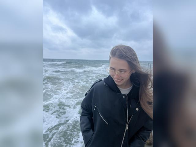 Adult chat with SoftGlow