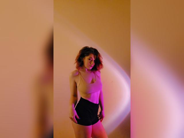 Welcome to cammodel profile for Miralyn: Dancing