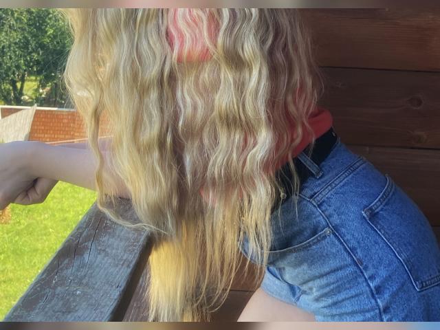 Why not cam2cam with Barbiegirl11: Fitness