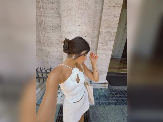 Watch cammodel MelissaMay: Exercise