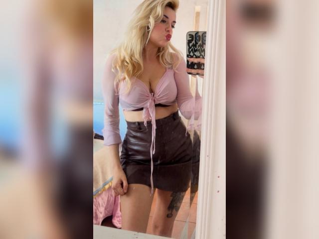 Adult chat with AlmaDoMar