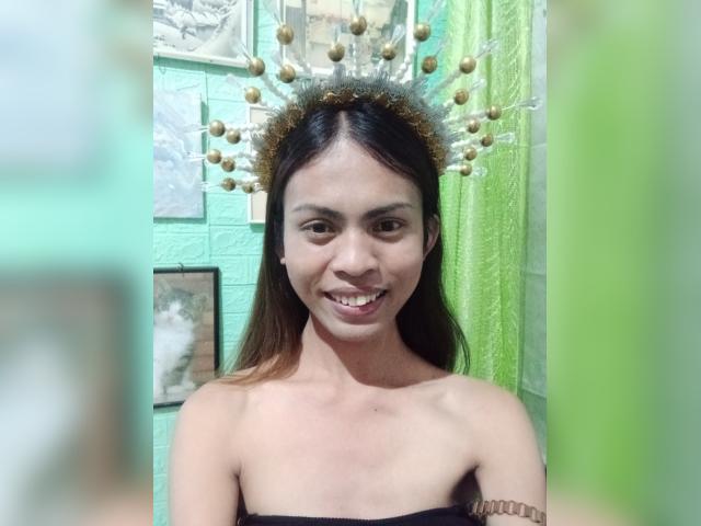 Why not cam2cam with hornyTskim: Leather