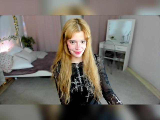 Adult chat with SweetMell: Legs, feet & shoes