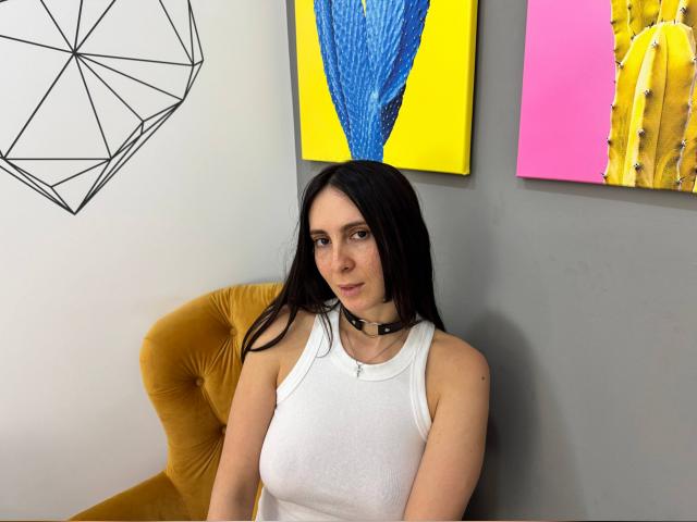 Welcome to cammodel profile for IvyColin