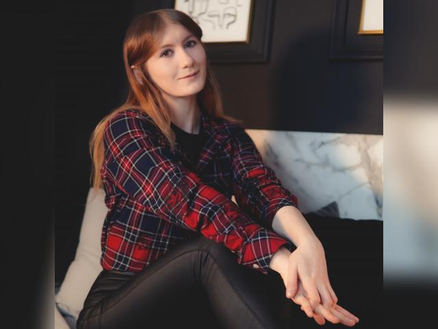 Welcome to cammodel profile for DonnaMilk: Lingerie & stockings