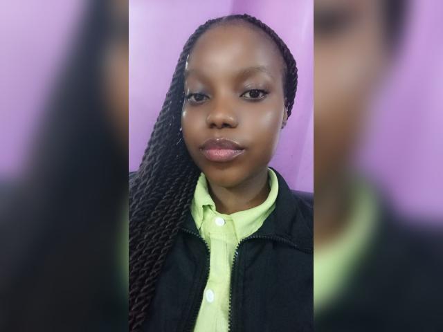 Connect with webcam model JuicyJewel: Slaves