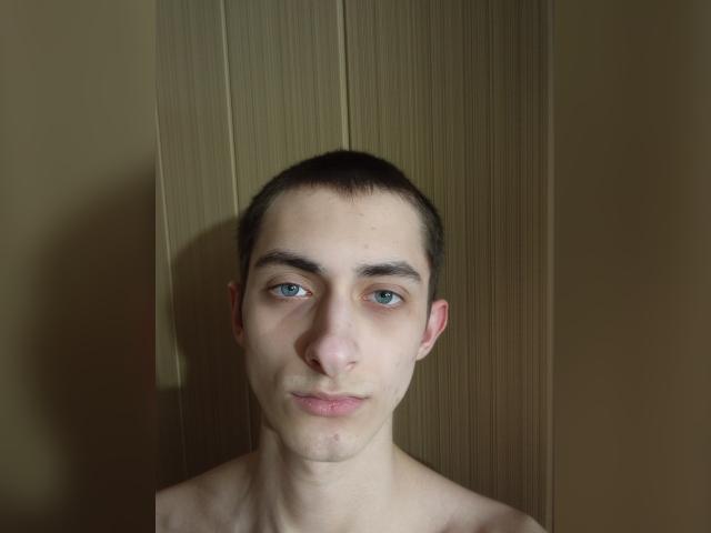 Why not cam2cam with RonBev: Kissing