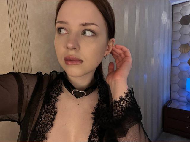 Why not cam2cam with LesleyHornby: Lipstick