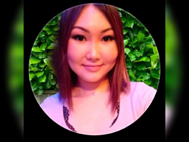 Explore your dreams with webcam model Vexi: Music