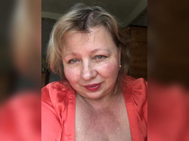 Adult chat with LediMelissa: Nails