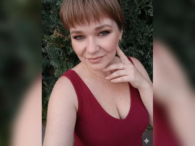 Connect with webcam model Tersia: Ask about my Hobbies