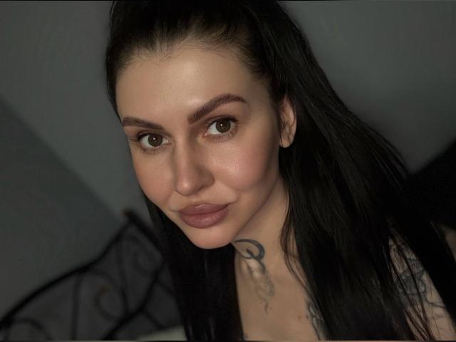 Welcome to cammodel profile for PolliNata: Kissing
