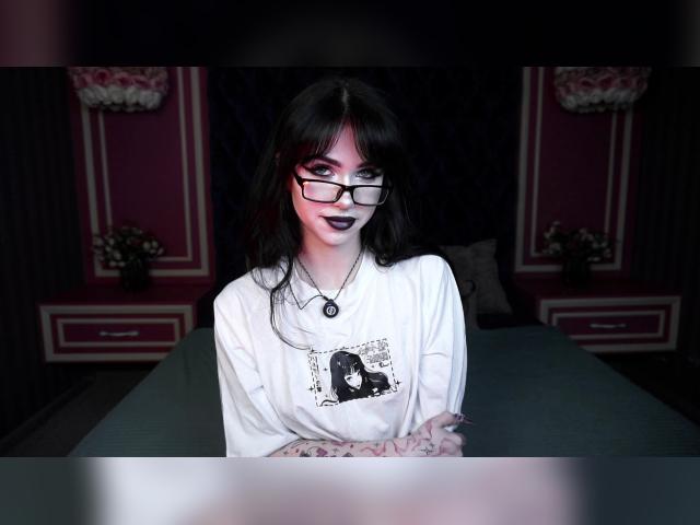 Welcome to cammodel profile for JessicaSod1: Lingerie & stockings