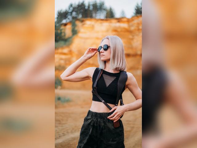 Welcome to cammodel profile for Confession: Role playing