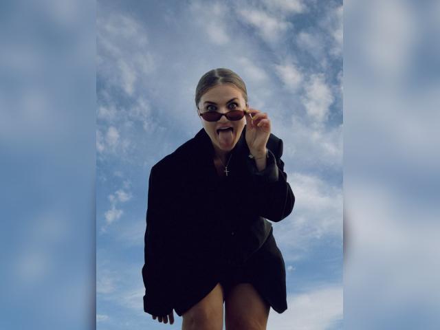 Welcome to cammodel profile for Sameris: Fitness