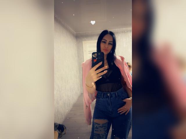 Adult webcam chat with Milana345: Cooking