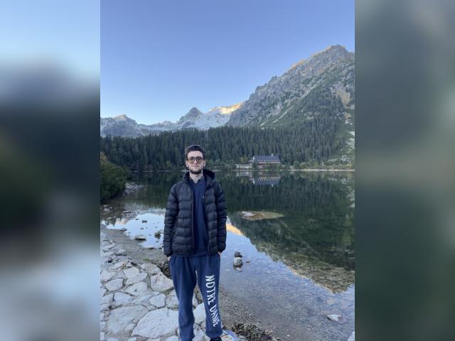 Adult chat with ShyRoberto: Ask about my other activities