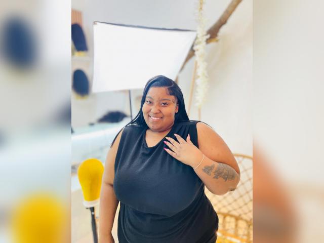 Why not cam2cam with BigAssBBW25xx: Penetration
