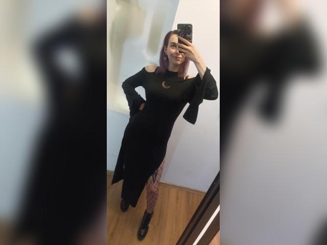 Why not cam2cam with freeanne: Ask about my other interests