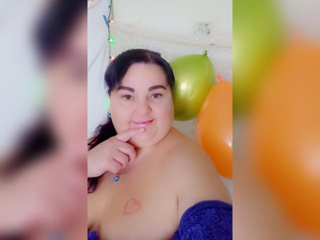 Welcome to cammodel profile for BabySweetXX: Legs, feet & shoes